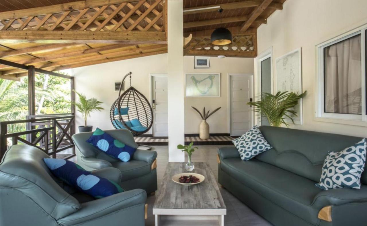 Hôtel Surf Yoga Camp à Thulusdhoo Extérieur photo